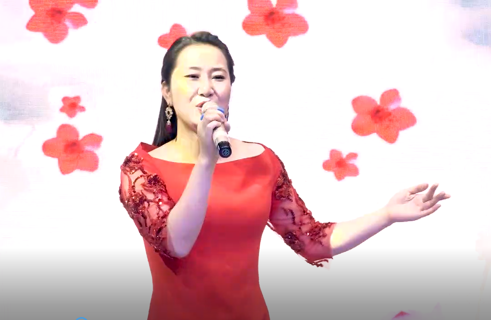2020首届中外影视歌曲春节联欢晚会之王艺琳《月中的渔火》